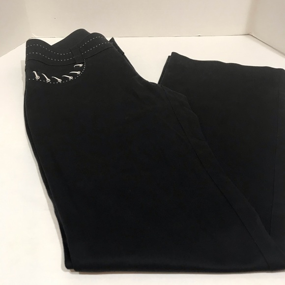Cache Black Pants - Picture 2 of 6